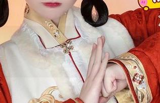最新美图揭晓，千夜未来与猫的adorable写真瞬间