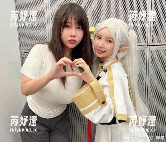 咔喵的最新睡衣写真，精美照片带你进入轻松梦境