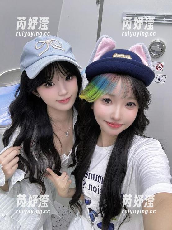 嗲囡囡 - K8傲娇萌萌的户外写真全集，真的可以这么可爱，但我还是要调侃她！