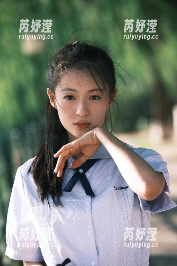壹吻映画 - 笑笑最新万圣节写真分享，快来看看她是如何玩转鬼怪主题的！