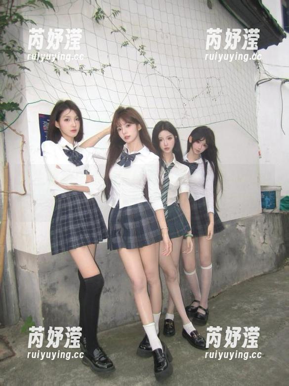 大生模拍 - 最新清纯写真揭秘，小池用她的灵动魅力，为你分享青春的美好时光！