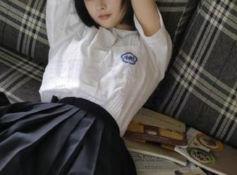 头条女神 – 美丽与性感，文雪的私拍套图带你领略绝美大片的魅力