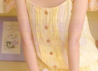 头条女神 – 在王竹护士图集中，分享她的职业之美与生活点滴
