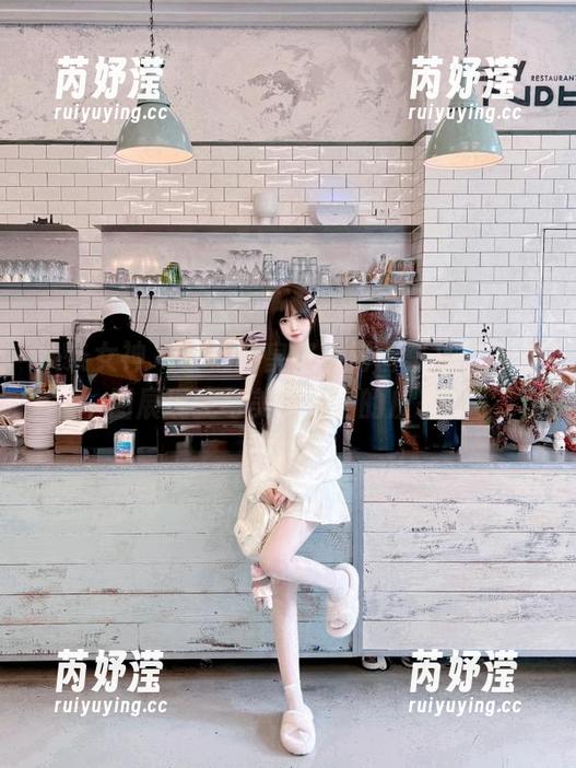 头条女神 - 蔡楠的皇家派对图集来了，原图展现我与美好生活的反差！