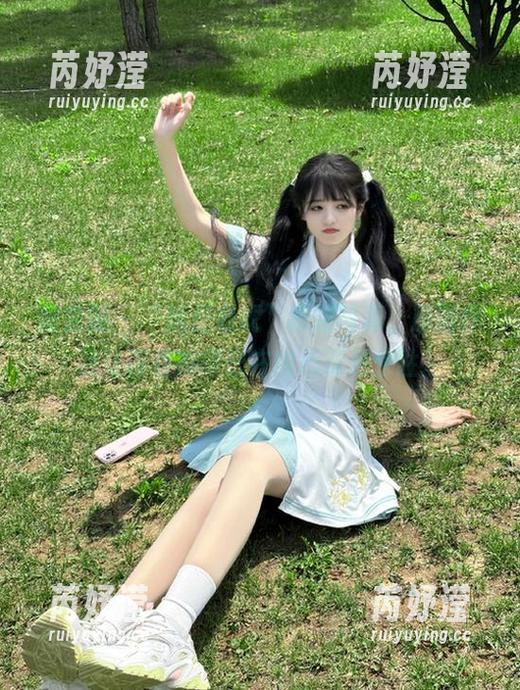妮是老虎 微密圈 - “妮是老虎”校服写真,原图作品让青春的印记在内心深处永驻。