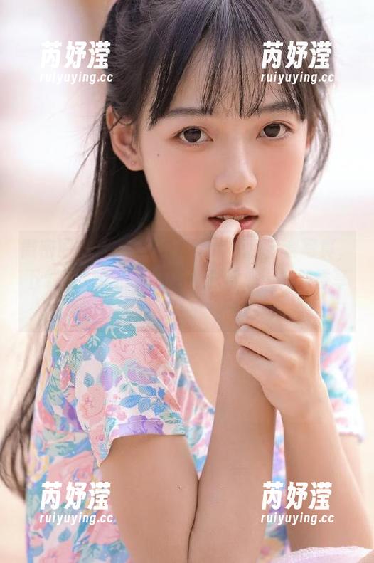 姐姐Lalion 微密圈 - 体验姐姐Lalion兔兔全套写真,下载她的作品,开启视觉与心灵的双重享受!