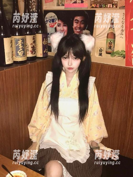 私房写真特辑：姜仁卿(강인경)的白色比基尼合集，尽显优雅与魅力