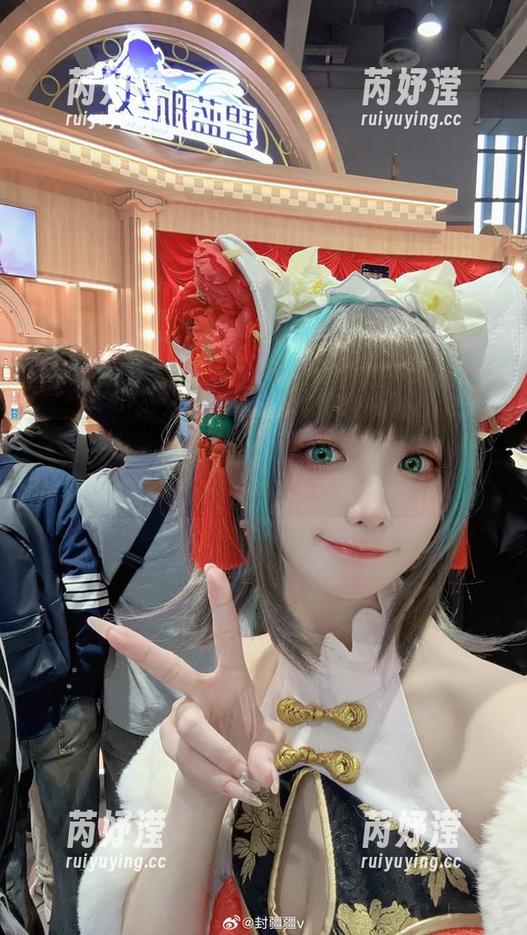 我就是封疆疆v：从JK到奇幻，cos照片记录我的人生