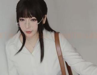 无圣光照耀下的小容仔咕咕咕w和她的创口贴OL原图写真大赏