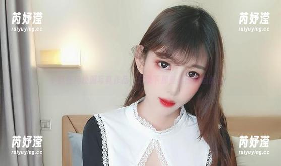小酥酱用校服写真作品，记录下那些年的校园时光！