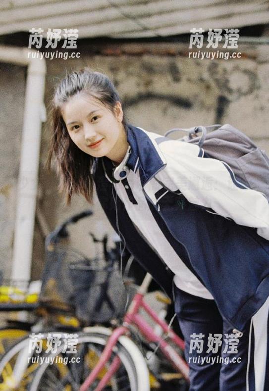 少女秩序 - 千澄与吊带的完美邂逅：让原图告诉你她作品的无穷魅力
