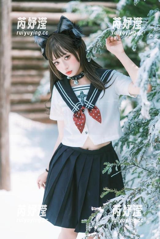 少女秩序 - 迷人的小鱼制服写真：精选优质图片资源，快来收藏属于你的一份！