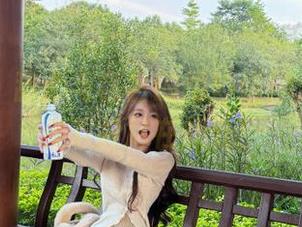 尤果网 – 甜心与含含的绝妙碰撞，全套写真下载尽在此处！
