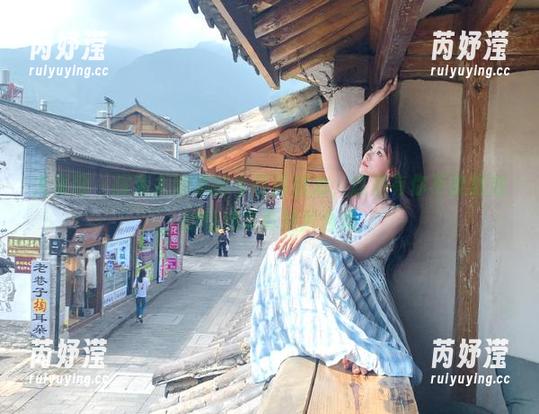 尤果网 - 探索尤娜娜的牛仔裤魅力，这里有你不能错过的精选写真照片合集