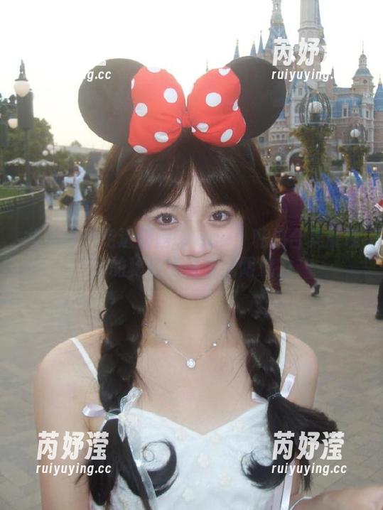 尤果网 - 走近郝晴Grace：私拍合集展现她的秘密之美与无限魅力