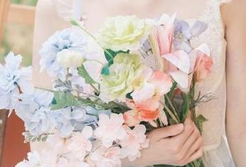 尤物馆 – Kely香香的御姐写真作品更新啦，视觉盛宴让你流连忘返！