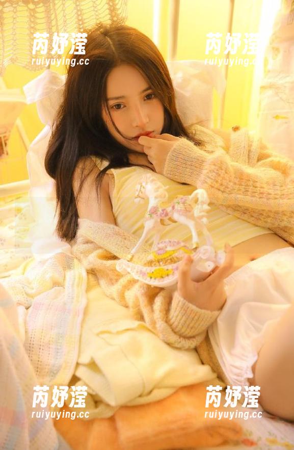 尤蜜荟-夏沫沫tifa 尤蜜荟 - 免费奉上夏沫沫tifa女王的时尚套图,让你在每个瞬间都能闪耀!