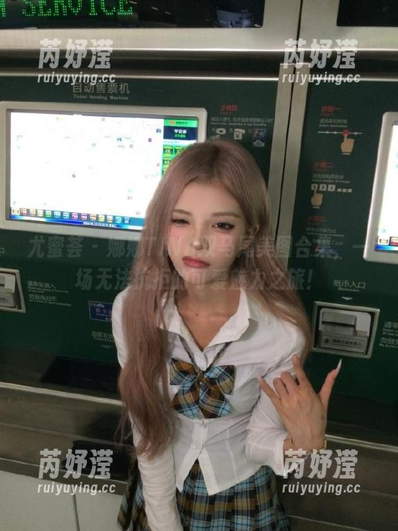 尤蜜荟 - 娜娜TINA双马尾美图合集，一场无法抗拒的可爱魅力之旅！