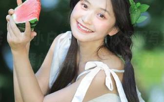 尤蜜荟 – 樱小白baby的体操服写真图集：释放心灵与身体的活力