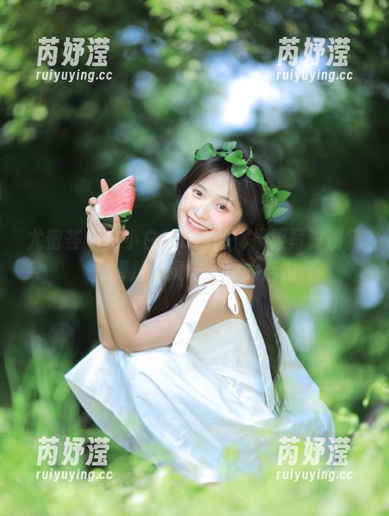 尤蜜荟 - 樱小白baby的体操服写真图集：释放心灵与身体的活力