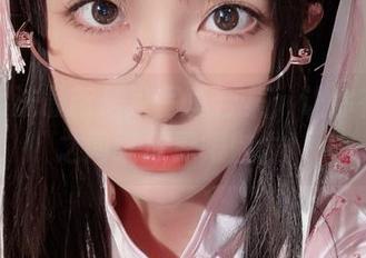 布丁大法最新居家写真合集：让你在四壁之间绽放无限魅力！