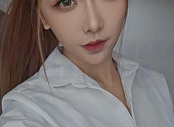 唯美与神秘的碰撞：希希_啾暗黑通讯官图库免费下载不得不看
