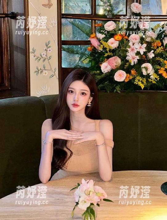 异思趣向-小小 异思趣向 - 温馨提示:小小水手服的图包更新,尽情享受甜美的少女幻想