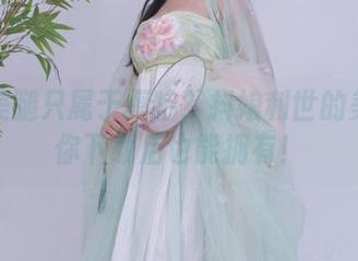 谁说美腿只属于模特？抖娘利世的美图让你下载后也能拥有！