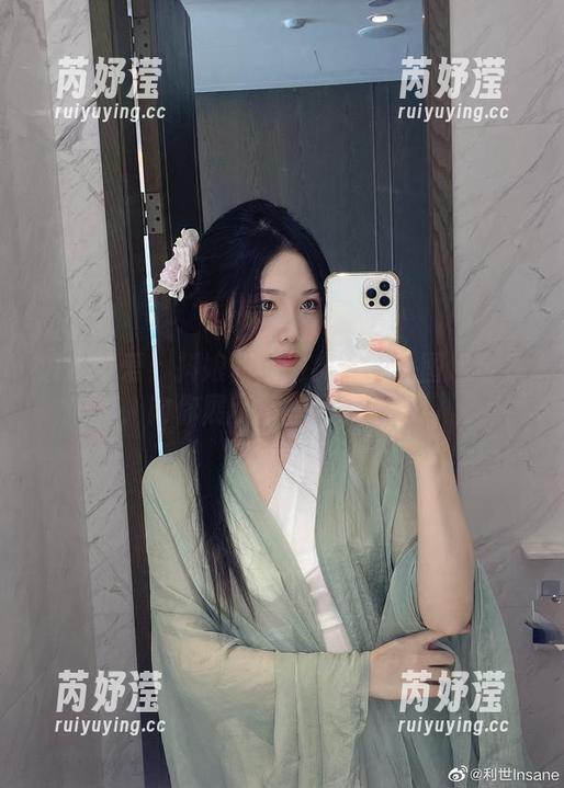 锁定可爱！抖娘利世俏皮小护士图包合集，向你展示不一样的魅力！
