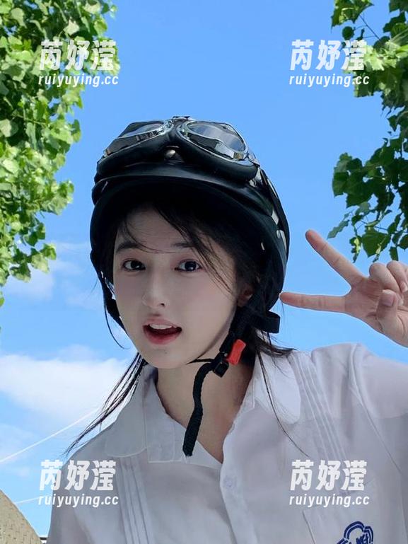 抱走莫子 抱走莫子的死库水精选图集,揭示她无法抗拒的迷人瞬间