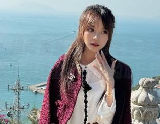 推女神 – 超高质量“小紫藤办公室”图包，快来下载体验不一样的职场风采！