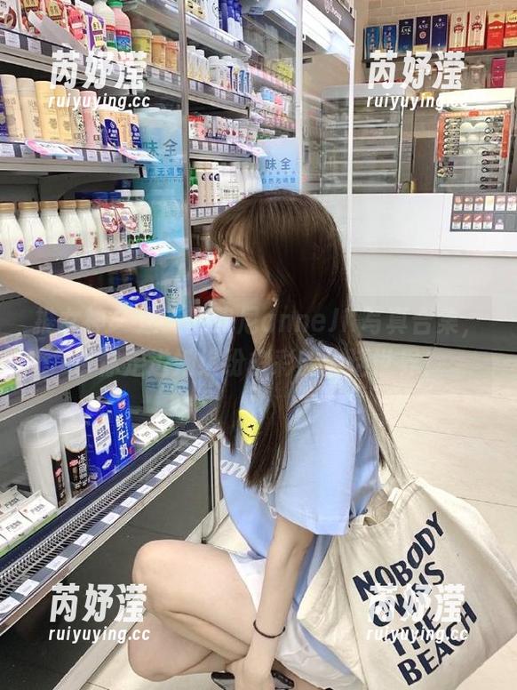 推女神-欧尼anne 推女神 - 迷人的欧尼anneJK写真合集,带你走进她缤纷多彩的生活世界!