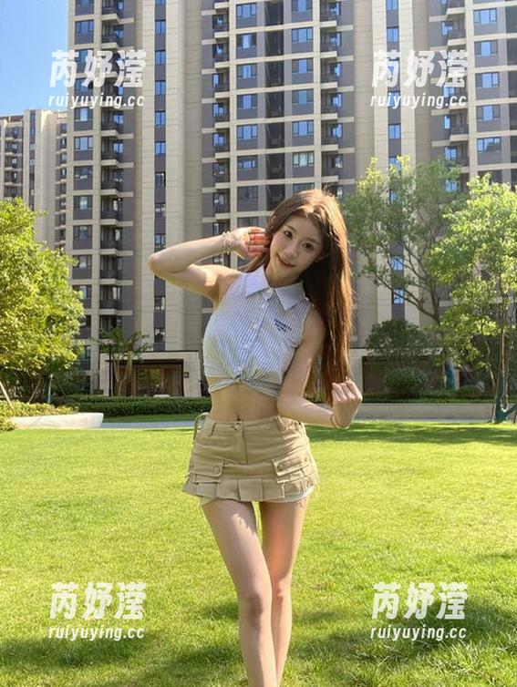 星乐园 - Winki丝女郎新作：以礼服为主题的精选图库，捕捉梦幻瞬间