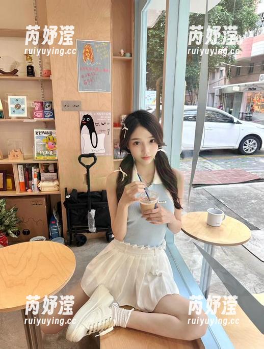 星颜社-清妙 星颜社 - 清妙的白裙魅力无限:不要犹豫,下载这些精美图片感受美丽!