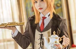 “是一只熊仔吗”全新写真更新，《红裙》绝美造型让你心动不已