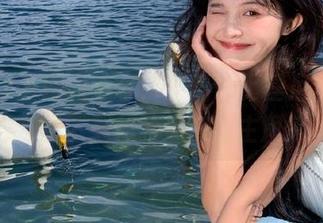 果团网 – 网盘专享：何嘉颖比基尼写真，免费下载体验热门博主风采