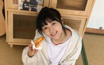 果团网 – 超级美图：周妍希长腿写真图包，展现无限魅力与优雅风范！