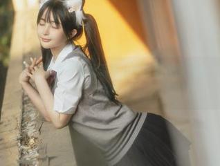 唯美如梦，桜井宁宁复古女仆写真中的精彩美图与动人照片等你欣赏！