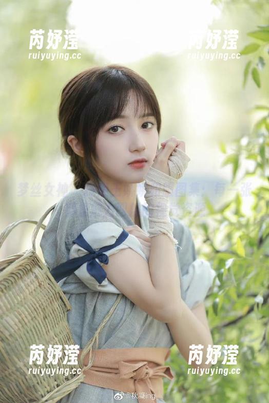 梦丝女神-王娇娇 梦丝女神 - 探索王娇娇和服图集:每一张都是魅力四射的视觉资源
