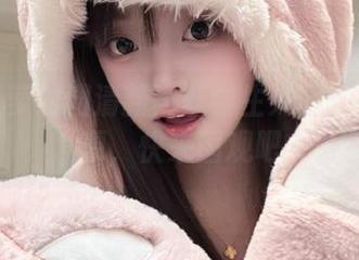 解锁森萝财团清新黑丝学生妹萌趣套图资源，快来围观吧