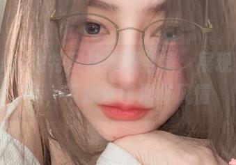 樱晚gigi独特网袜美图合集：展现女性之美，带你领略别样风情
