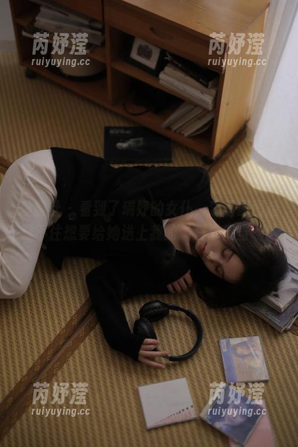 爱蜜社 - 看到了瑞妤的女仆，观看原图后忍不住想要给她送上我的‘爱心便当’！