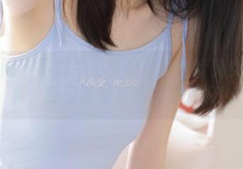 微密圈 – 下载牛奶里的果汁全套兔女郎写真，感受青春与活力的交汇！