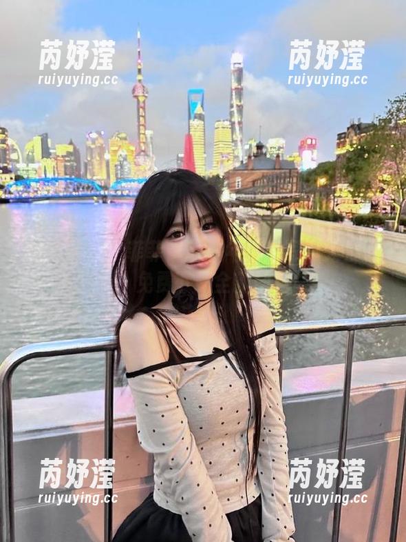 物恋传媒 - 菲菲最新流年落花写真大公开，免费下载全新图包