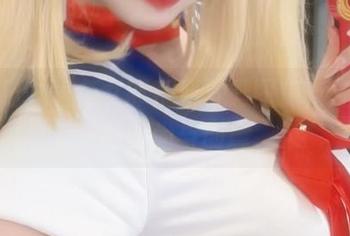 探索猫九酱兔女郎系列写真图库，分享她的时尚与创意