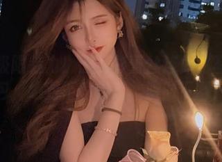 挑战极限魅力！王羽杉蕾丝连体比基尼图包，绝对不容错过，限时下载！
