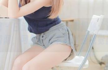 瑞丝馆 – 白沫校园写真合集揭秘：青春的美好瞬间，网盘轻松下载享受视觉盛宴！