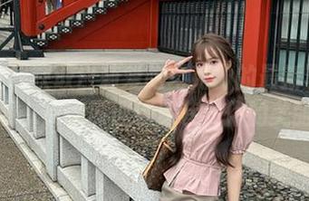 一键在线获取白莉爱吃巧克力的最新写真原图，尽享原理猪深巷女仆的美丽