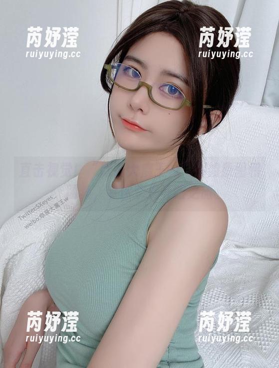 眼酱大魔王w 直击视觉!“眼酱大魔王w”御姐原图和图集,带你享受养眼之旅
