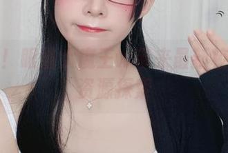 看这里！眼酱大魔王w带来最新校服写真资源探索